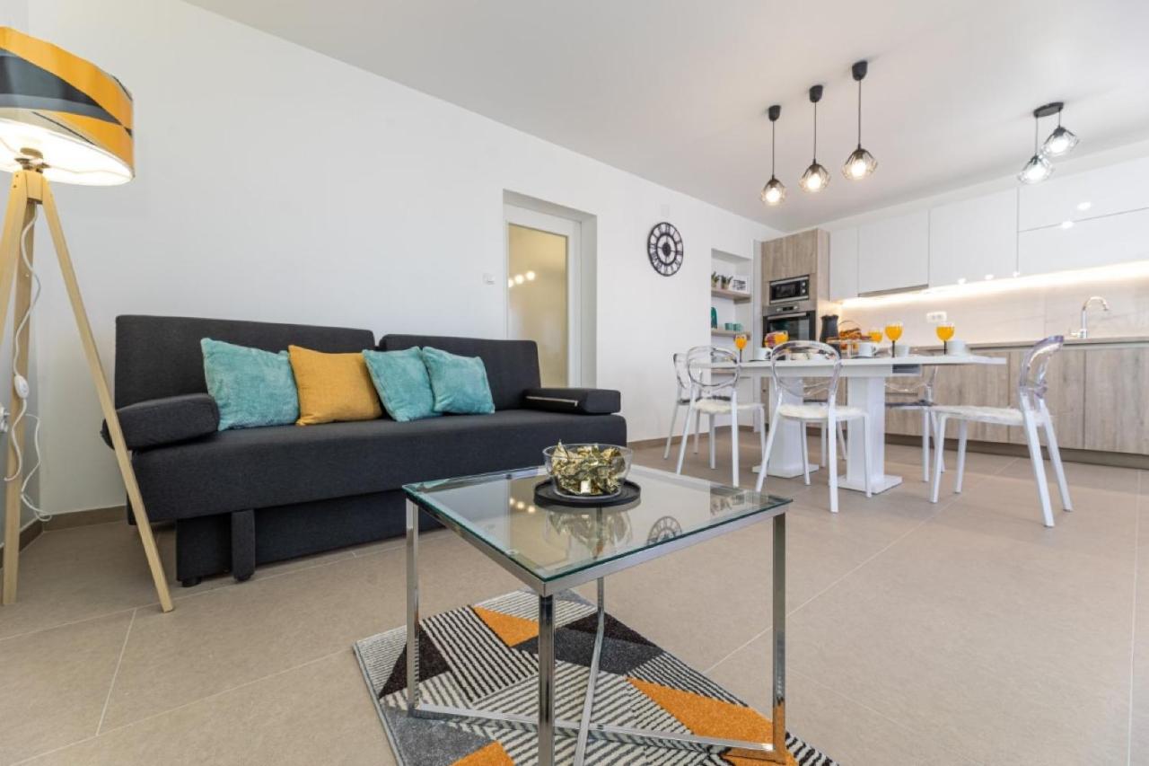 Apartman Grzetic Šilo Екстериор снимка